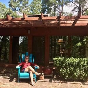 Meet your Posher, Lucia